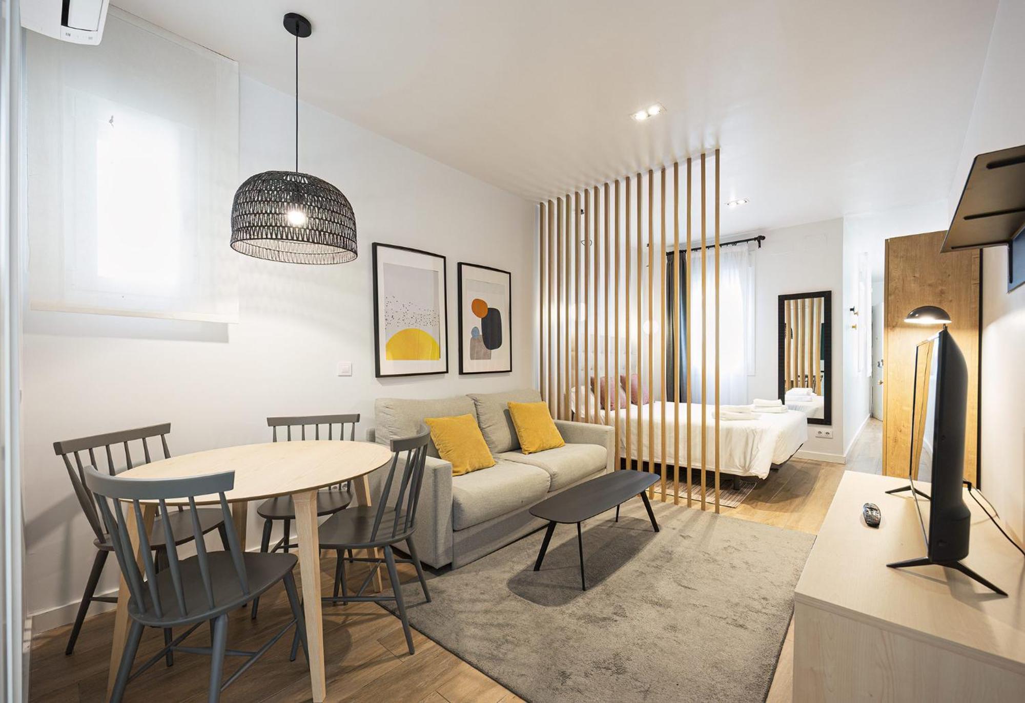 Smartr Atocha Reina Sofia Aparthotel Madrid Eksteriør bilde